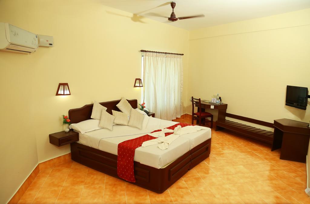 Michaels Inn Thekkady Exteriör bild