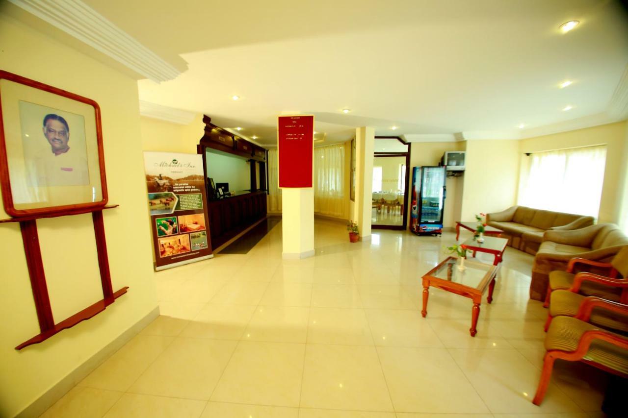 Michaels Inn Thekkady Exteriör bild