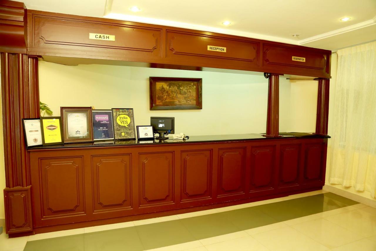 Michaels Inn Thekkady Exteriör bild